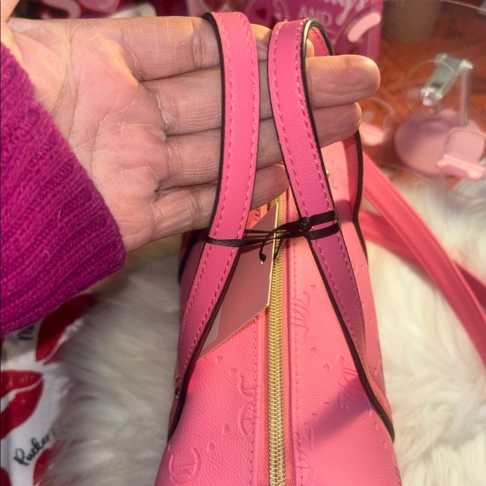 Juicy Couture Pink Barrel Bag - Picture 3 of 11
